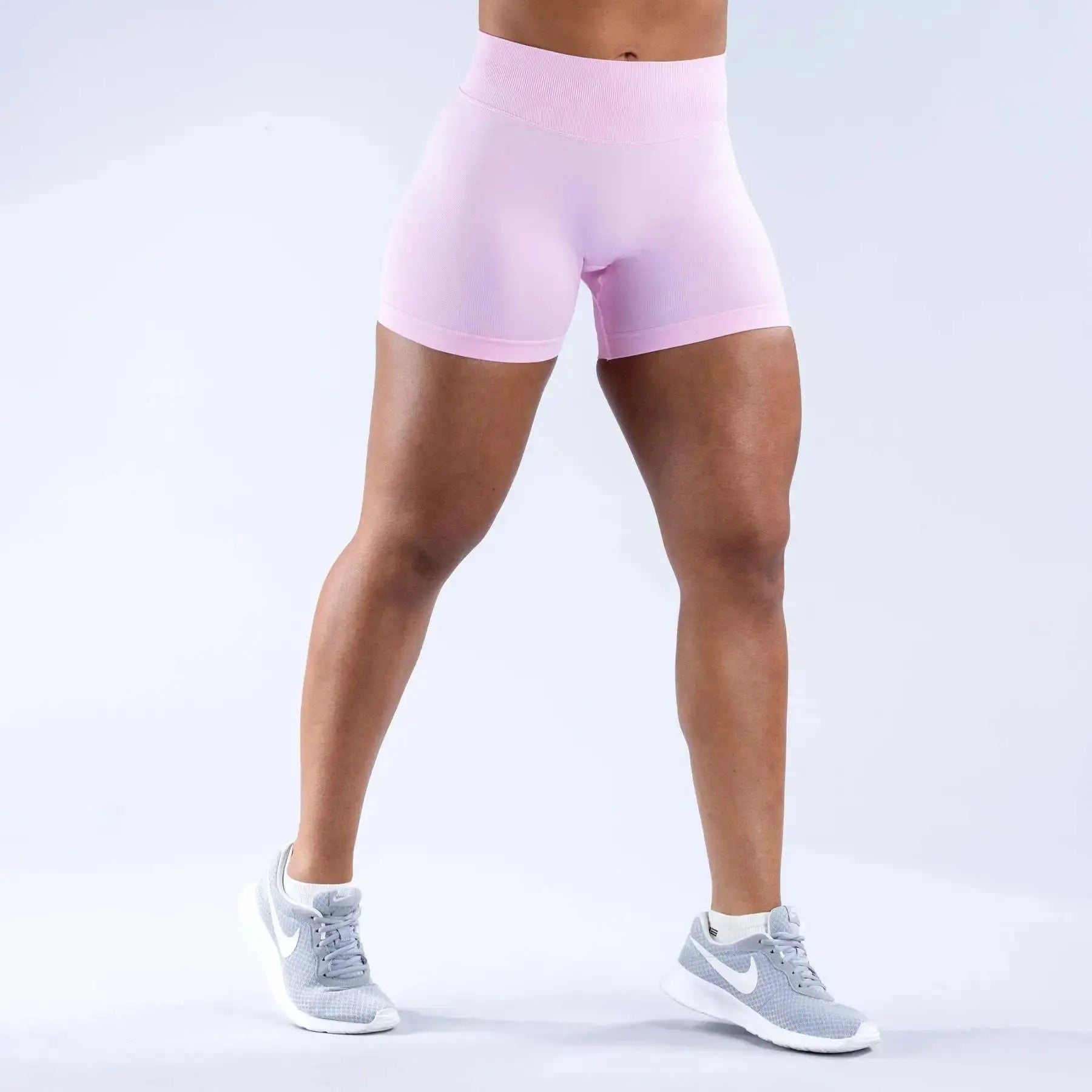 Booty Scrunch Butt Lifting Seamless Yoga Shorts Naked Feel Leggings Squat Proof Comfort Fitness Gym Tights Shorts Women Gym Ethics-Sports