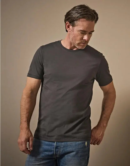 Tee Jays' Luxury T(shirt) Falk & Ross